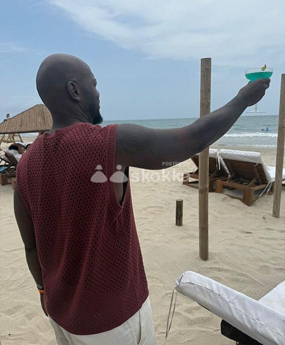 De paso por Santiago DE VISITA MACHO NEGRO estatura 1.85 cm DOMINANTE MORBOSO/ MASAJE Y SEXO CON DOMINACIÓN/ BDSM /FISTING/ FANTASÍAS/ LLUVIAS DORADA