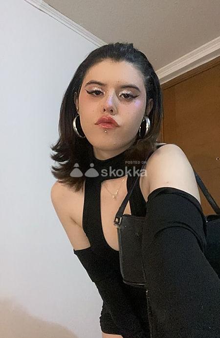 Pendejita trans chilena de 19 añitos pasiva culoncita con tetitas 100% real la misma que en fotos